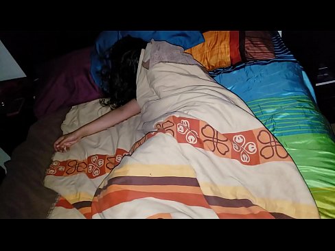 ❤️ Stiefzoon die zijn jonge stiefmoeder berispt terwijl ze slaapt. ☑ Porno vk at nl.tubsexercom.ru